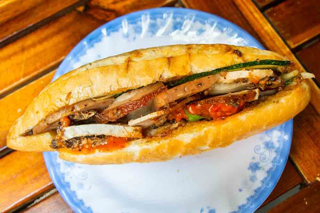 Khách Tây nhận xét về 1 món của Việt Nam: Vừa rẻ vừa 'ngon nhất thế giới', chúng tôi ăn không biết chán- Ảnh 3. Khách Tây nhận xét về 1 món của Việt Nam: Vừa rẻ vừa 'ngon nhất thế giới', chúng tôi ăn không biết chán- Ảnh 3.