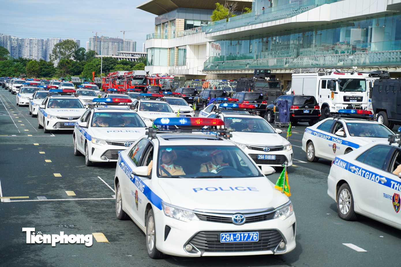 Công an Hà Nội hợp luyện diễu binh, diễu hành cho Ngày hội vì Thủ đô bình yên- Ảnh 13. Công an Hà Nội hợp luyện diễu binh, diễu hành cho Ngày hội vì Thủ đô bình yên- Ảnh 13.