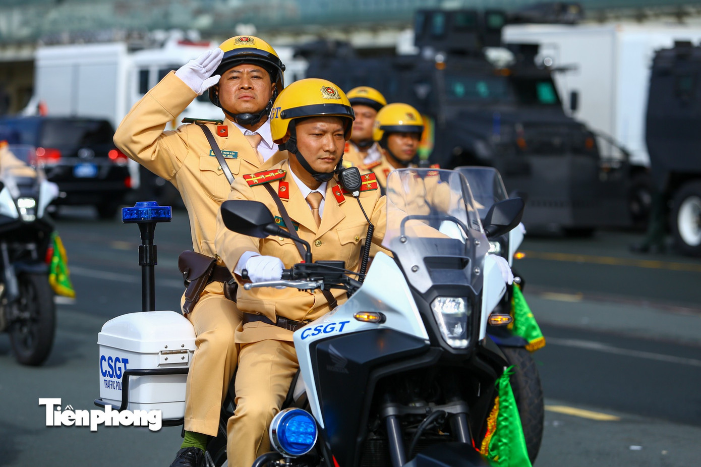 Công an Hà Nội hợp luyện diễu binh, diễu hành cho Ngày hội vì Thủ đô bình yên- Ảnh 12. Công an Hà Nội hợp luyện diễu binh, diễu hành cho Ngày hội vì Thủ đô bình yên- Ảnh 12.