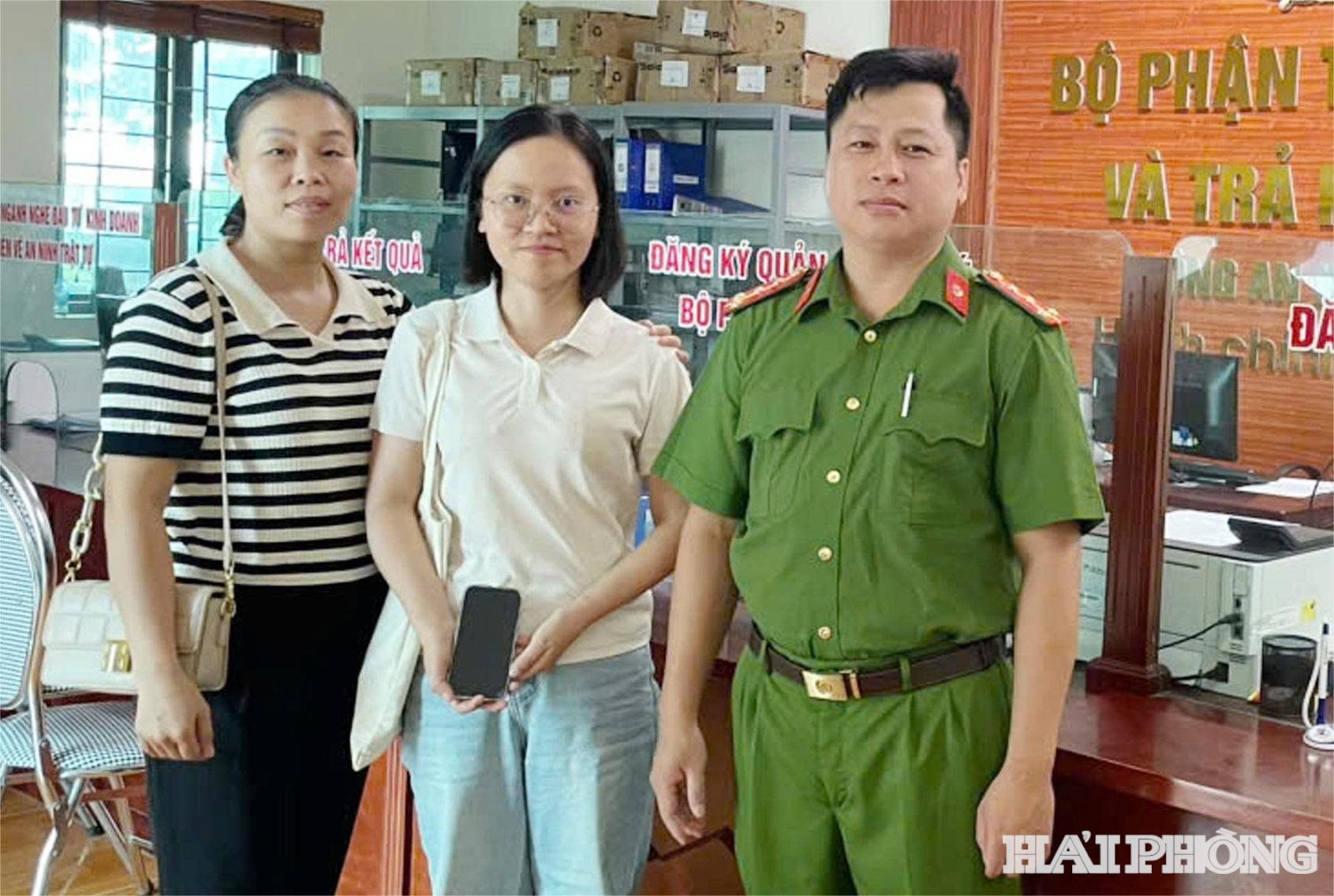 Người phụ nữ chuyển khoản thành công 100 triệu đồng vào tài khoản BIDV: Ngay hôm sau, công an xã mời lên làm việc- Ảnh 1. Người phụ nữ chuyển khoản thành công 100 triệu đồng vào tài khoản BIDV: Ngay hôm sau, công an xã mời lên làm việc- Ảnh 1.