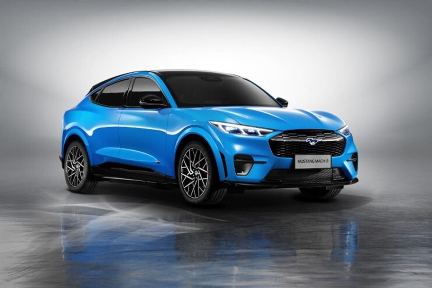 Ford sắp trình làng ô tô điện giá rẻ- Ảnh 2. Ford sắp trình làng ô tô điện giá rẻ- Ảnh 2.