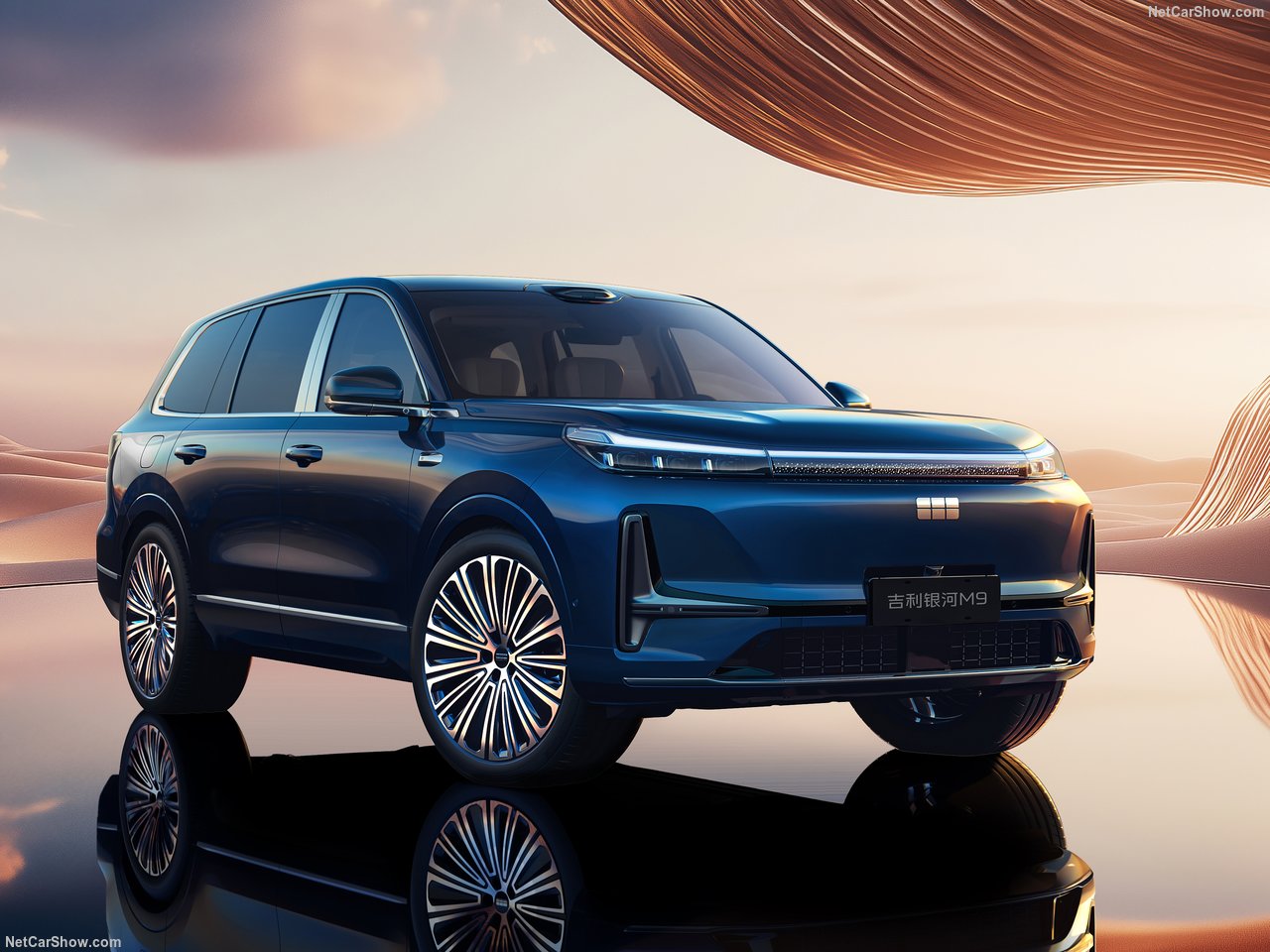Hãng xe xây nhà máy 20.000 tỷ tại Việt Nam ra mắt SUV ngang cỡ Maybach GLS: chỉ 'ăn' xăng 4,8 lít/100 km, chạy full nhiên liệu 1.500 km- Ảnh 1.