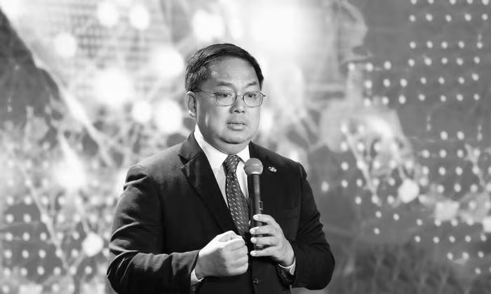 Những triết lý giáo dục truyền cảm hứng của ông Hoàng Nam Tiến- Ảnh 1. Những triết lý giáo dục truyền cảm hứng của ông Hoàng Nam Tiến- Ảnh 1.