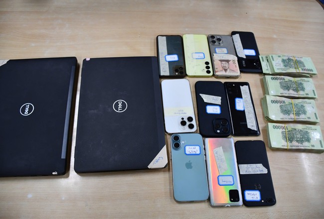 Cách thức hack Facebook, lừa lấy 10 tỉ đồng của nhóm thanh niên Quảng Trị- Ảnh 2.