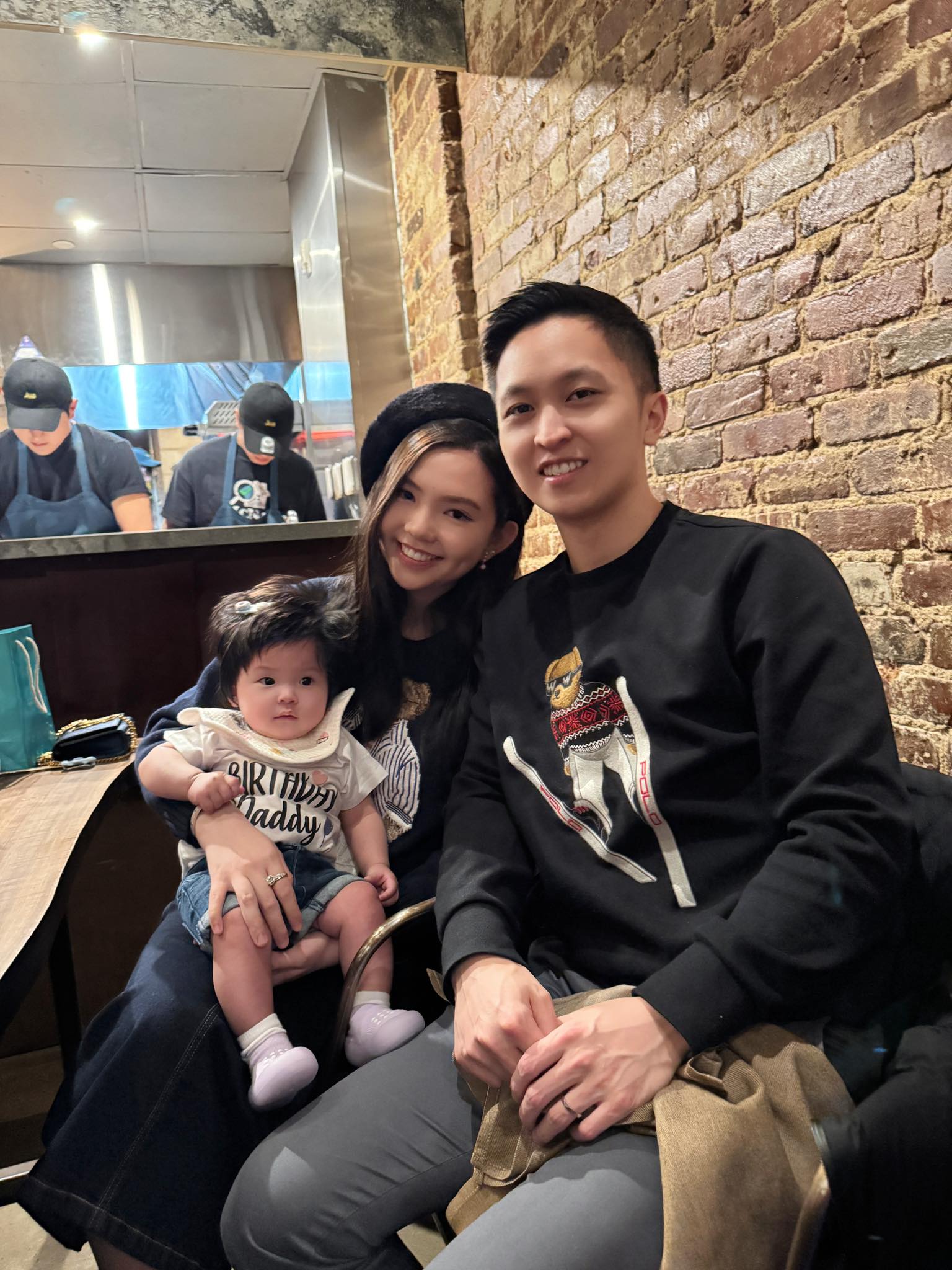 Cô dâu An Giang từng lên báo Mỹ kể hành trình bỉm sữa nơi đất khách: Điều xa hoa nhất là lần đầu ôm con trong tay- Ảnh 4.