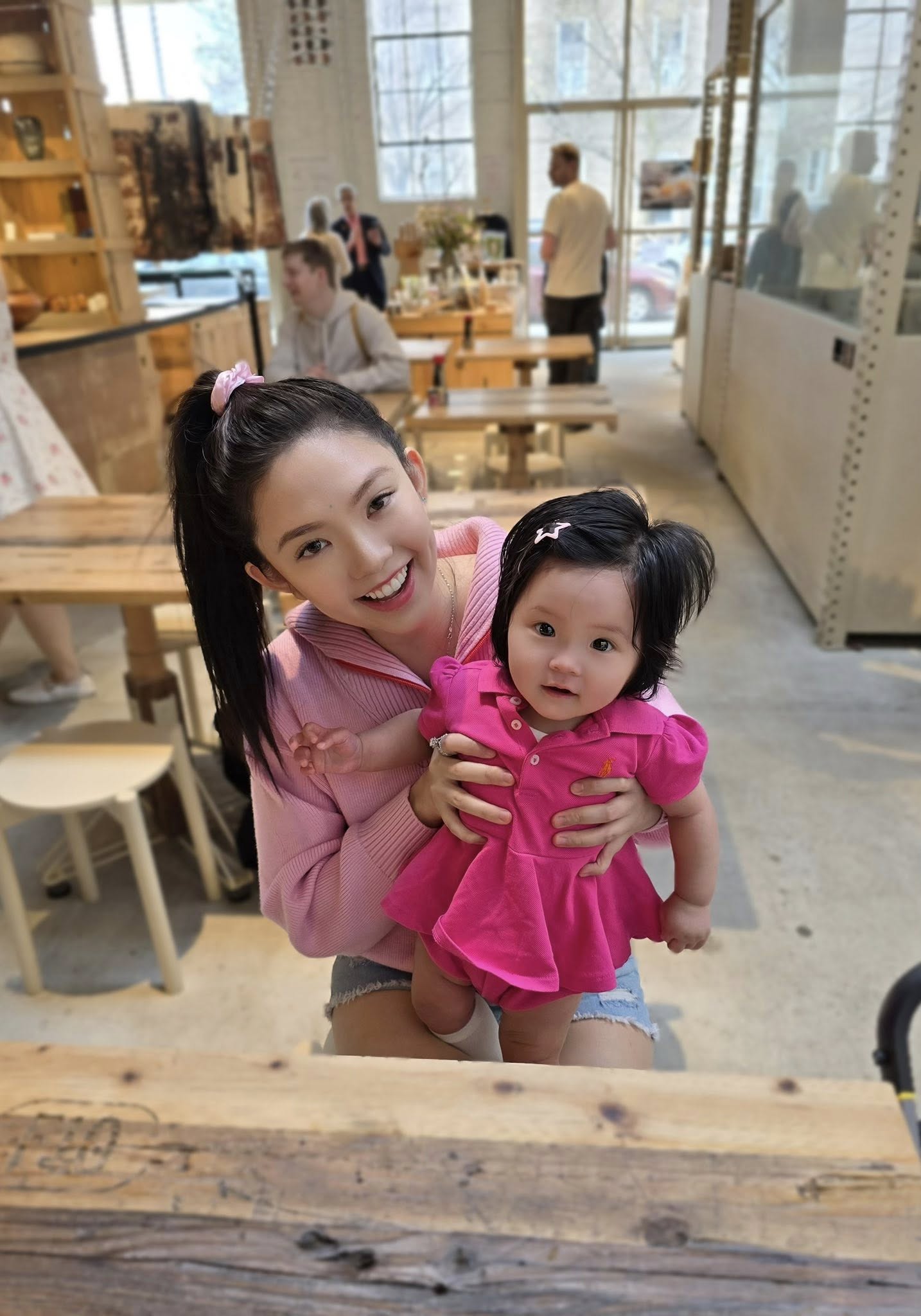 Cô dâu An Giang từng lên báo Mỹ kể hành trình bỉm sữa nơi đất khách: Điều xa hoa nhất là lần đầu ôm con trong tay- Ảnh 5.