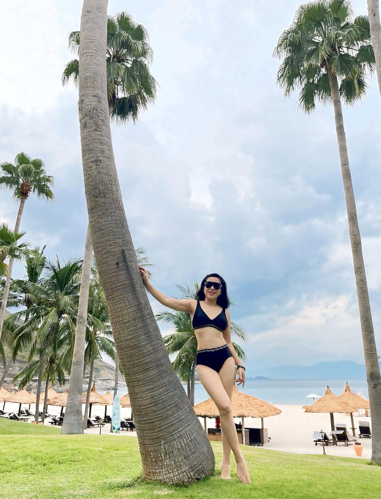 Vợ "ông hoàng nhạc đỏ" quê Thanh Hóa: U50 quá nuột nà, trẻ đẹp như gái 20- Ảnh 1.