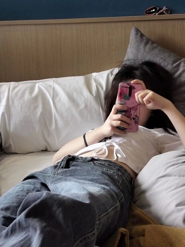 Giỏ hàng online còn 3 món này thì lương có đồng nào hết sạch đồng đó, không bao giờ dư- Ảnh 2. Giỏ hàng online còn 3 món này thì lương có đồng nào hết sạch đồng đó, không bao giờ dư- Ảnh 2.