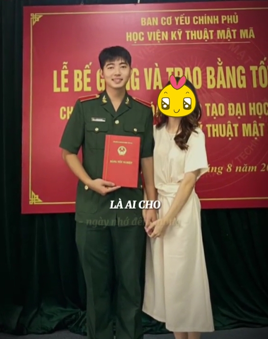 Đi concert, khối trưởng Khối Sỹ quan Phòng không - Không quân khoe luôn chuyện tình 3 năm: Bạn gái thắng đời vô cực- Ảnh 4.