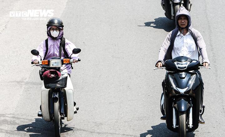 Dự báo thời tiết 10 ngày tới: Hà Nội nắng rát trước khi hứng mưa 'giải nhiệt'- Ảnh 1.