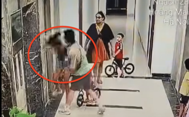 Danh tính người đàn ông xăm trổ hành hung phụ nữ ở chung cư Hà Nội- Ảnh 2.