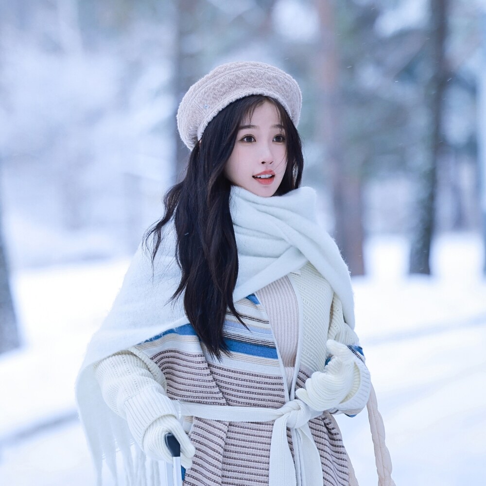 10 diễn viên bị ghét nhất Trung Quốc: Triệu Lộ Tư xếp thứ 2, hạng 1 từ ngoại hình đến nhân cách đều âm điểm- Ảnh 13.