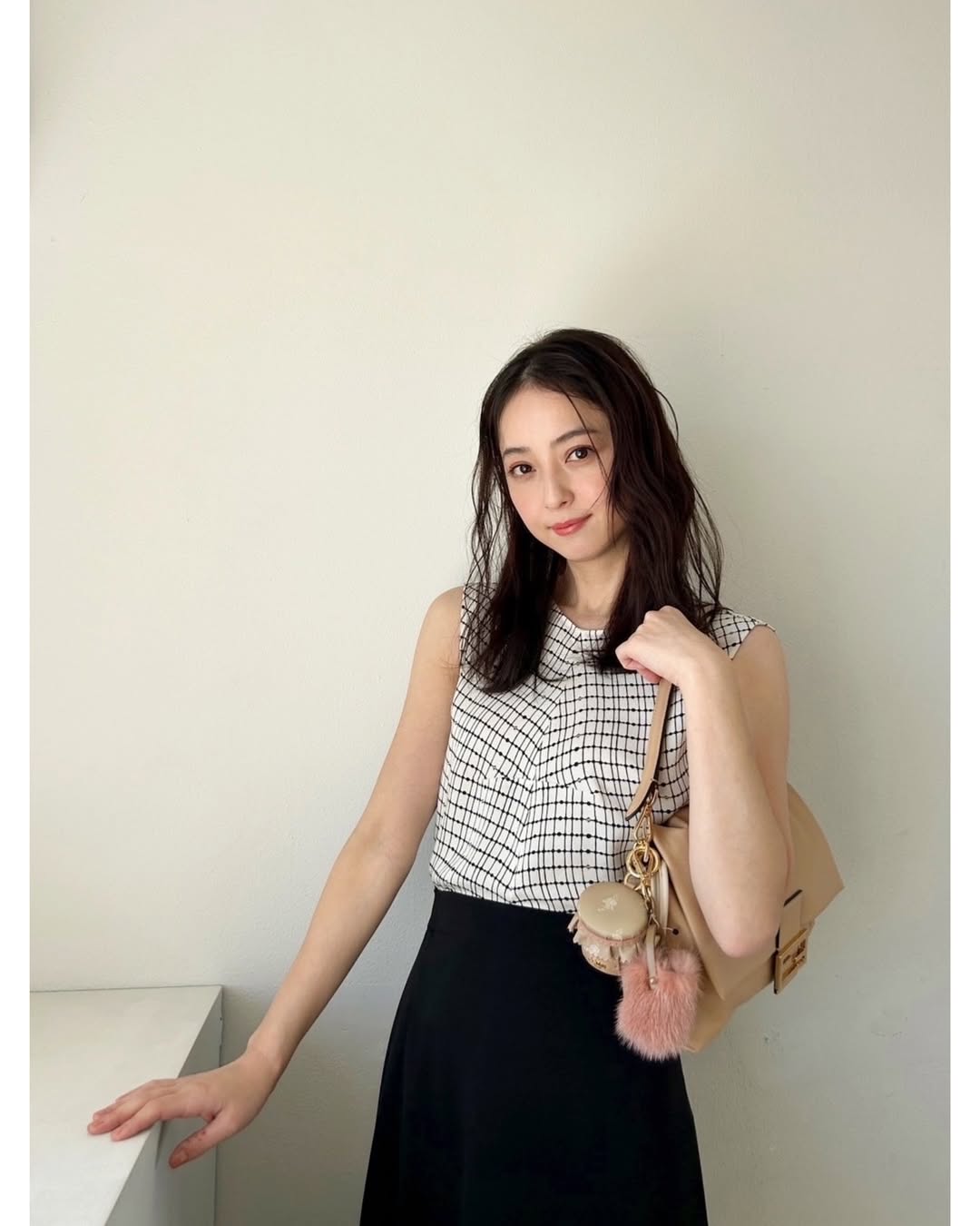 Thiên thần nước Nhật giống cả Lưu Diệc Phi và Địch Lệ Nhiệt Ba, visual hiện tại ra sao?- Ảnh 14.