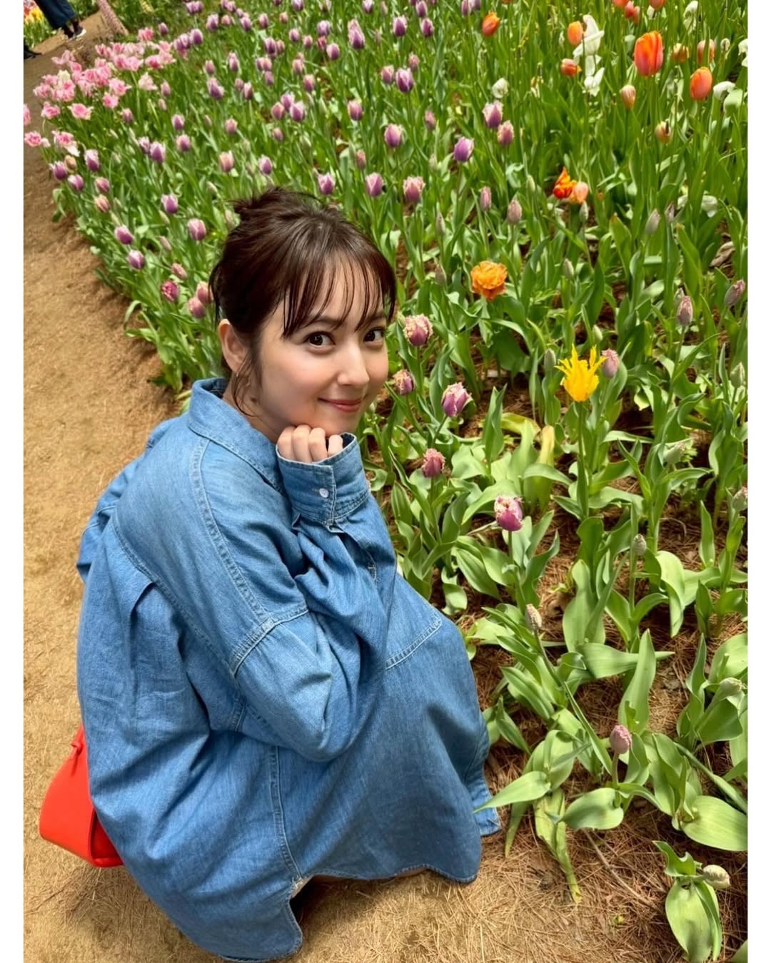 Thiên thần nước Nhật giống cả Lưu Diệc Phi và Địch Lệ Nhiệt Ba, visual hiện tại ra sao?- Ảnh 18.