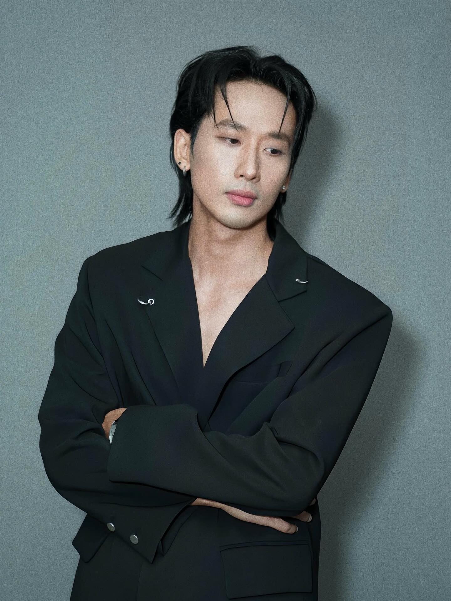 Học vấn dàn diễn viên Mang Mẹ Đi Bỏ: Người là "bông hồng lai" tốt nghiệp xuất sắc, người là tài tử Hàn đòi đạo diễn thêm thoại tiếng Việt- Ảnh 2.