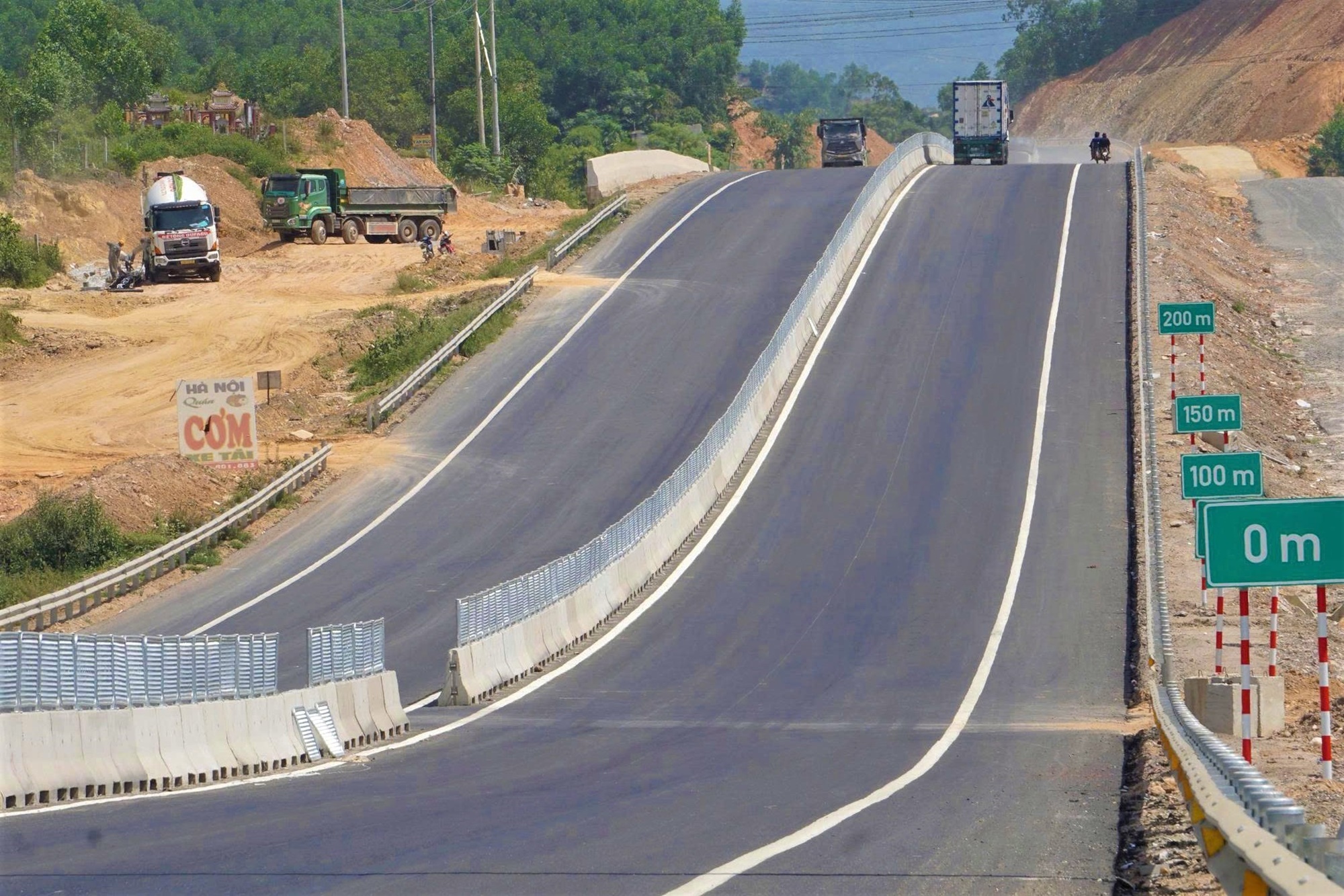 Toàn cảnh tuyến cao tốc hơn 2.113 tỷ đồng ở Đà Nẵng trước ngày thông xe- Ảnh 10.