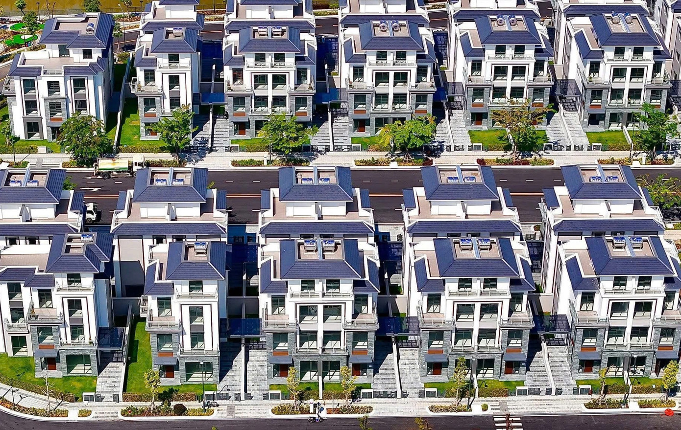 Giá biệt thự ở TPHCM chạm ngưỡng gần 1 tỷ đồng/m2- Ảnh 3.