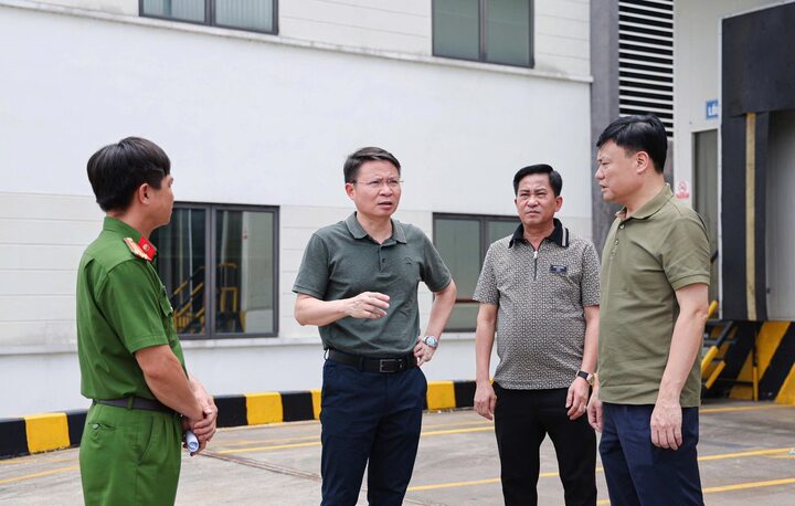 Cận cảnh kho thịt đông lạnh bốc mùi được 'phù phép' thành đặc sản trâu gác bếp- Ảnh 3.