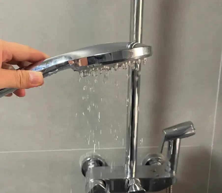 Mẹ Hà Nội chia sẻ: Sau 10 năm sống ở tầng 26, tôi chuyển xuống tầng 4 - nơi ai cũng né - và nhận ra sự khác biệt là rất lớn- Ảnh 2. Mẹ Hà Nội chia sẻ: Sau 10 năm sống ở tầng 26, tôi chuyển xuống tầng 4 - nơi ai cũng né - và nhận ra sự khác biệt là rất lớn- Ảnh 2.