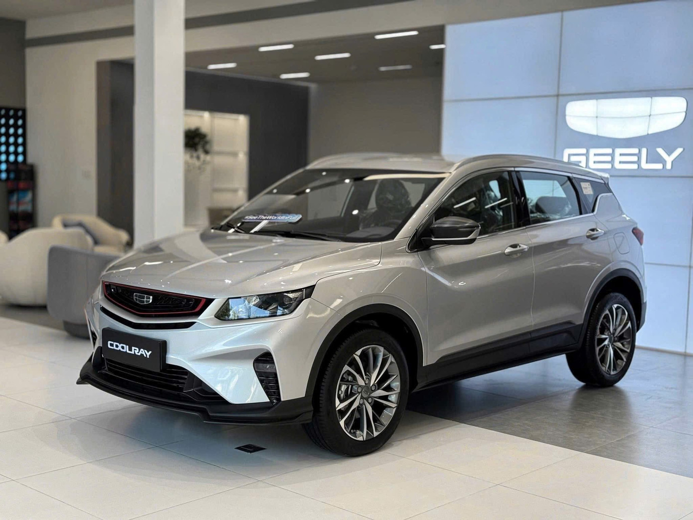 Ô tô Trung Quốc ồ ạt giảm giá tại Việt Nam- Ảnh 2.