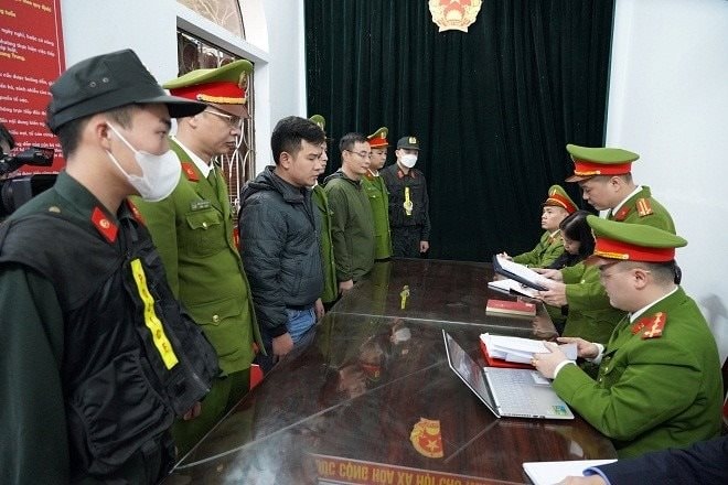 Đề nghị truy tố 2 cựu Chủ tịch Công ty trên sàn tại vụ án lừa đảo thông qua phát hành cổ phiếu- Ảnh 1.