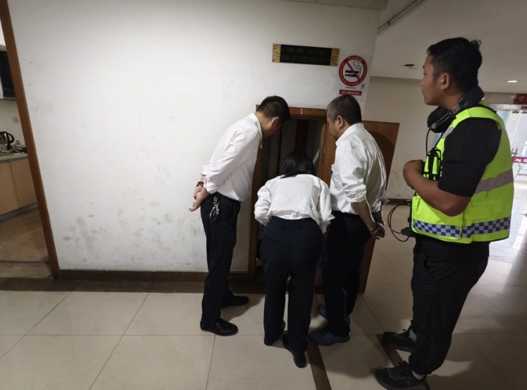 Nhà bỏ hoang 20 năm nhưng đồng hồ nước vẫn hiển thị đã “ngốn” 260m³, hóa đơn vọt hơn 5,8 triệu đồng, gia chủ gọi người đến kiểm tra thì được thông báo: "Dữ liệu chính xác"- Ảnh 2.