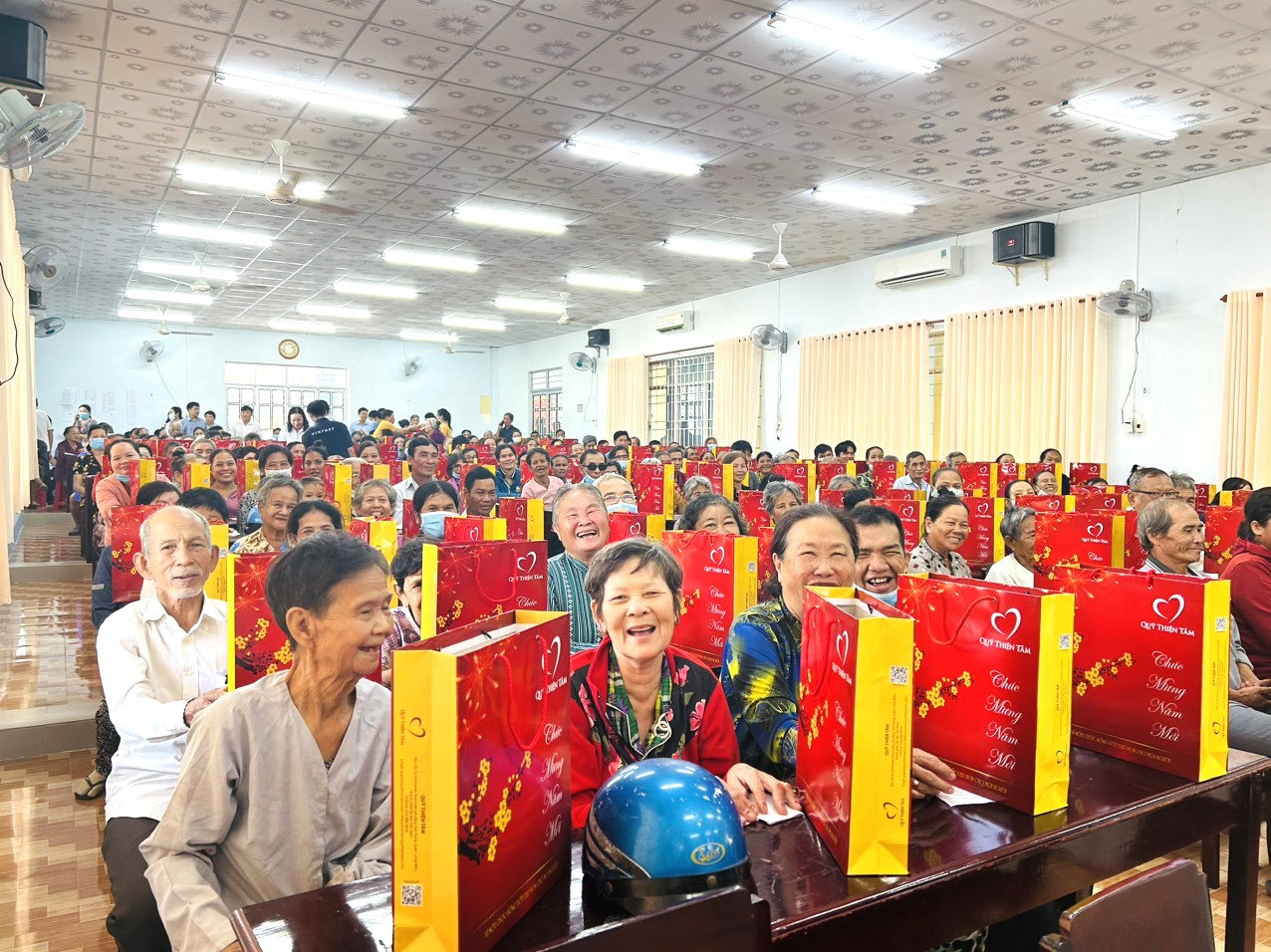 1 quỹ thiện nguyện của Vingroup vừa nhận huân chương cao quý của Nhà nước: Có quy mô lớn bậc nhất Việt Nam, đã giải ngân 15.000 tỷ đồng- Ảnh 1.