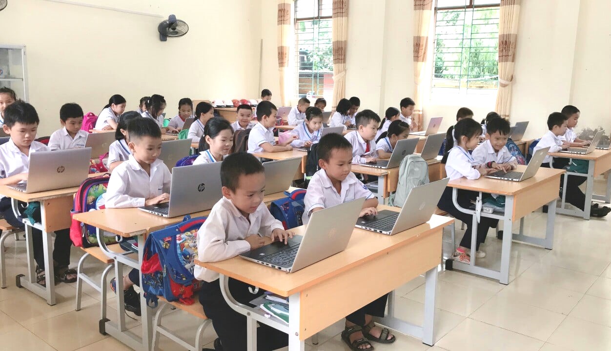 1 quỹ thiện nguyện của Vingroup vừa nhận huân chương cao quý của Nhà nước: Có quy mô lớn bậc nhất Việt Nam, đã giải ngân 15.000 tỷ đồng- Ảnh 4.