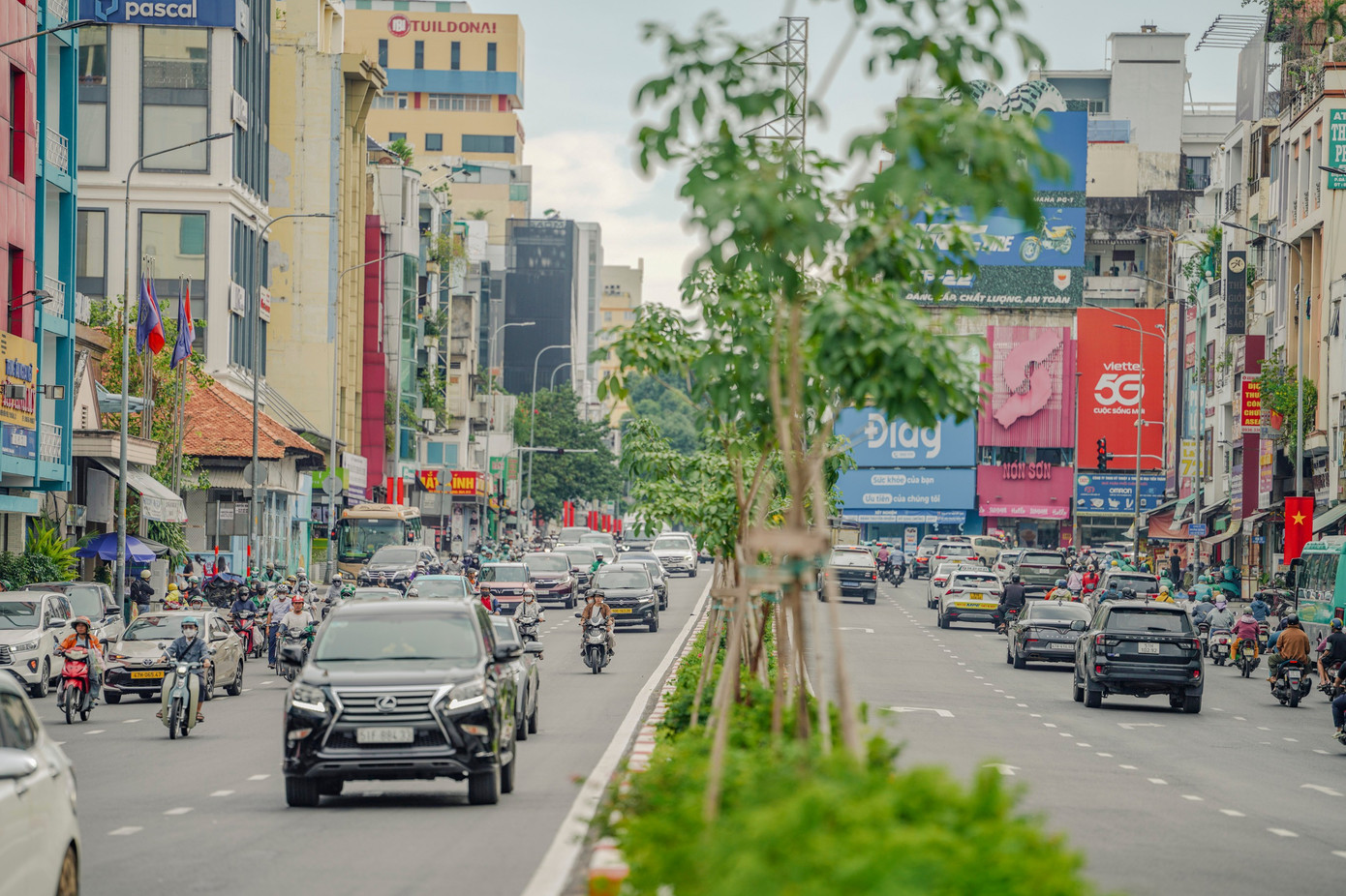 Cận cảnh ngã bảy đông đúc bậc nhất TPHCM đang chờ được xây cầu vượt- Ảnh 11. Cận cảnh ngã bảy đông đúc bậc nhất TPHCM đang chờ được xây cầu vượt- Ảnh 11.