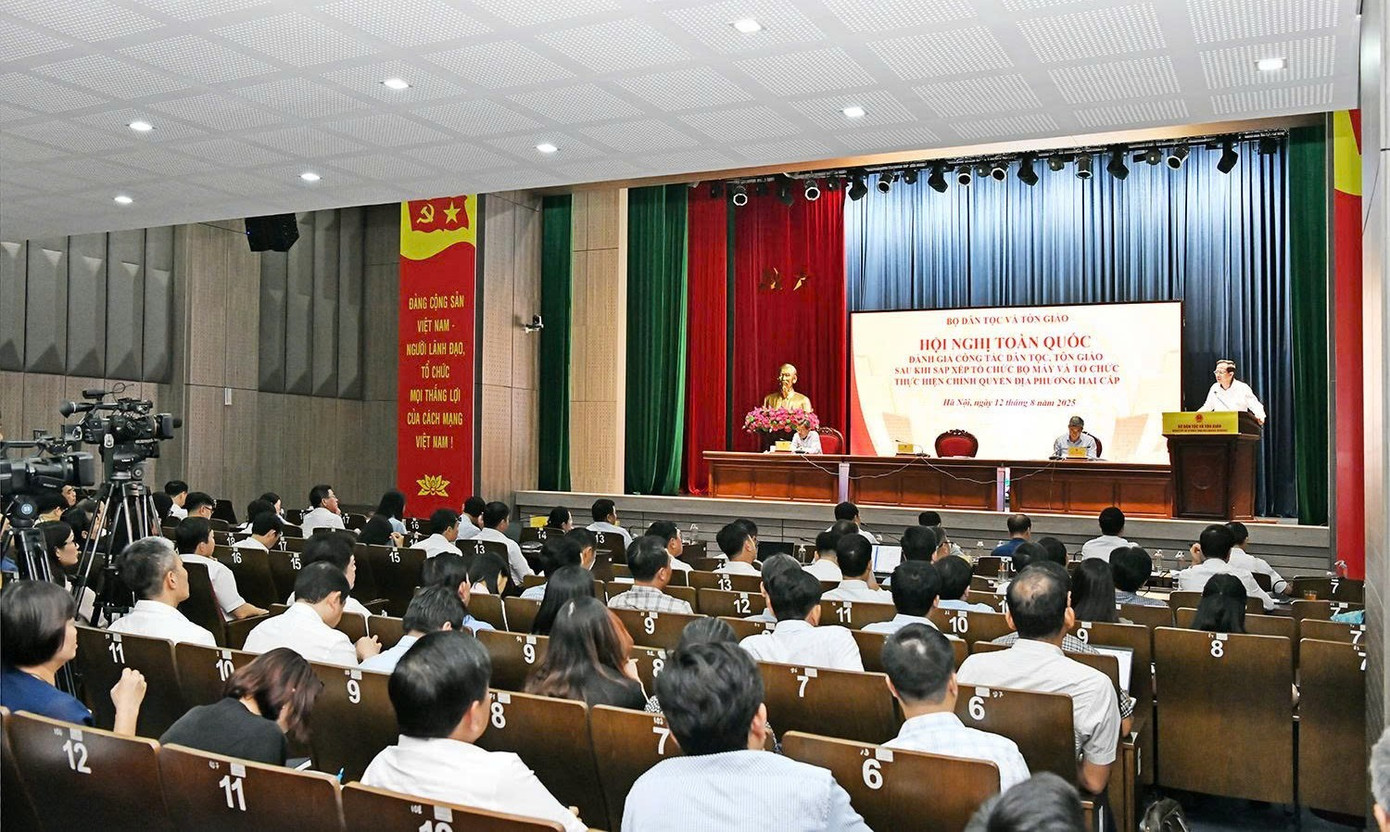 Bộ trưởng Đào Ngọc Dung: Làm một ngày phải nghĩ cho mười năm- Ảnh 2.