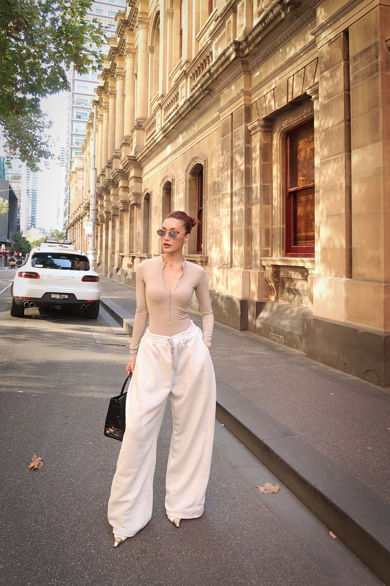Quý bà khiến sao hạng A ngưỡng mộ: U55 đẹp như gái 20, thích giấu chồng nhưng nhất định phải "khoe" con- Ảnh 3.