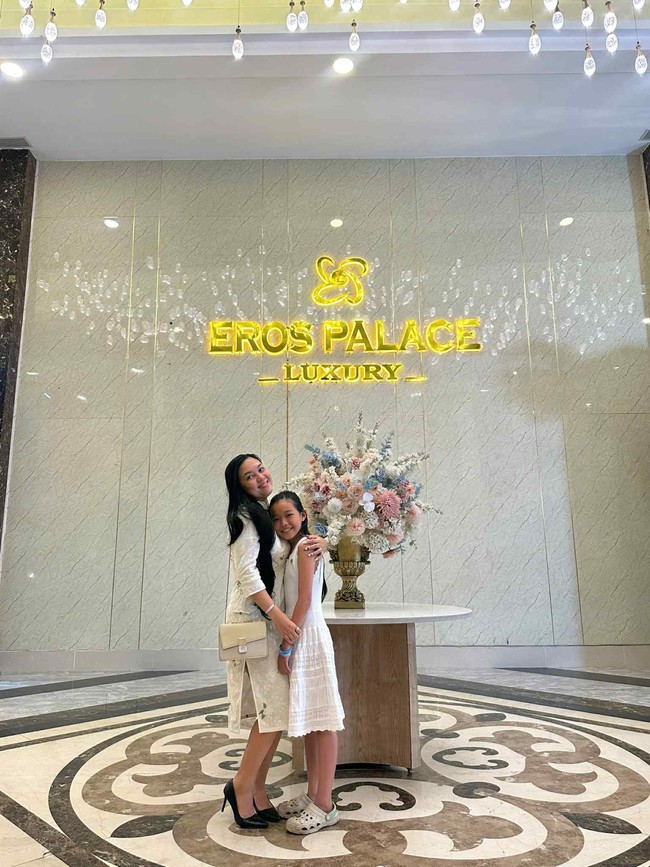 Nữ sinh lớp 6 ở Đồng Nai đòi tặng mẹ 2 CHỈ VÀNG tự kiếm: Nhìn thành tích và cách nuôi dạy mới hiểu vì sao con lại “giàu”- Ảnh 2.