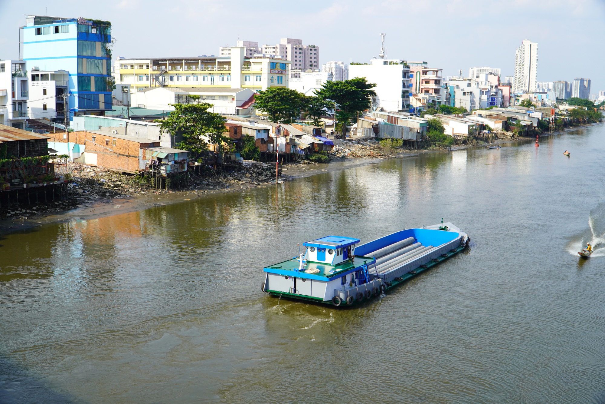 Di dời nhà ven kênh ở TP HCM: Đấu giá 4 khu đất- Ảnh 1. Di dời nhà ven kênh ở TP HCM: Đấu giá 4 khu đất- Ảnh 1.