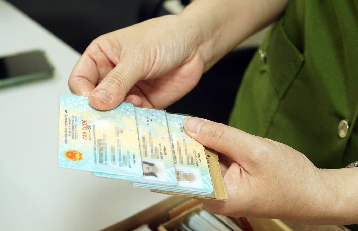 Người dân có thể đổi thẻ Căn cước trên VNeID theo đơn vị hành chính mới- Ảnh 1.