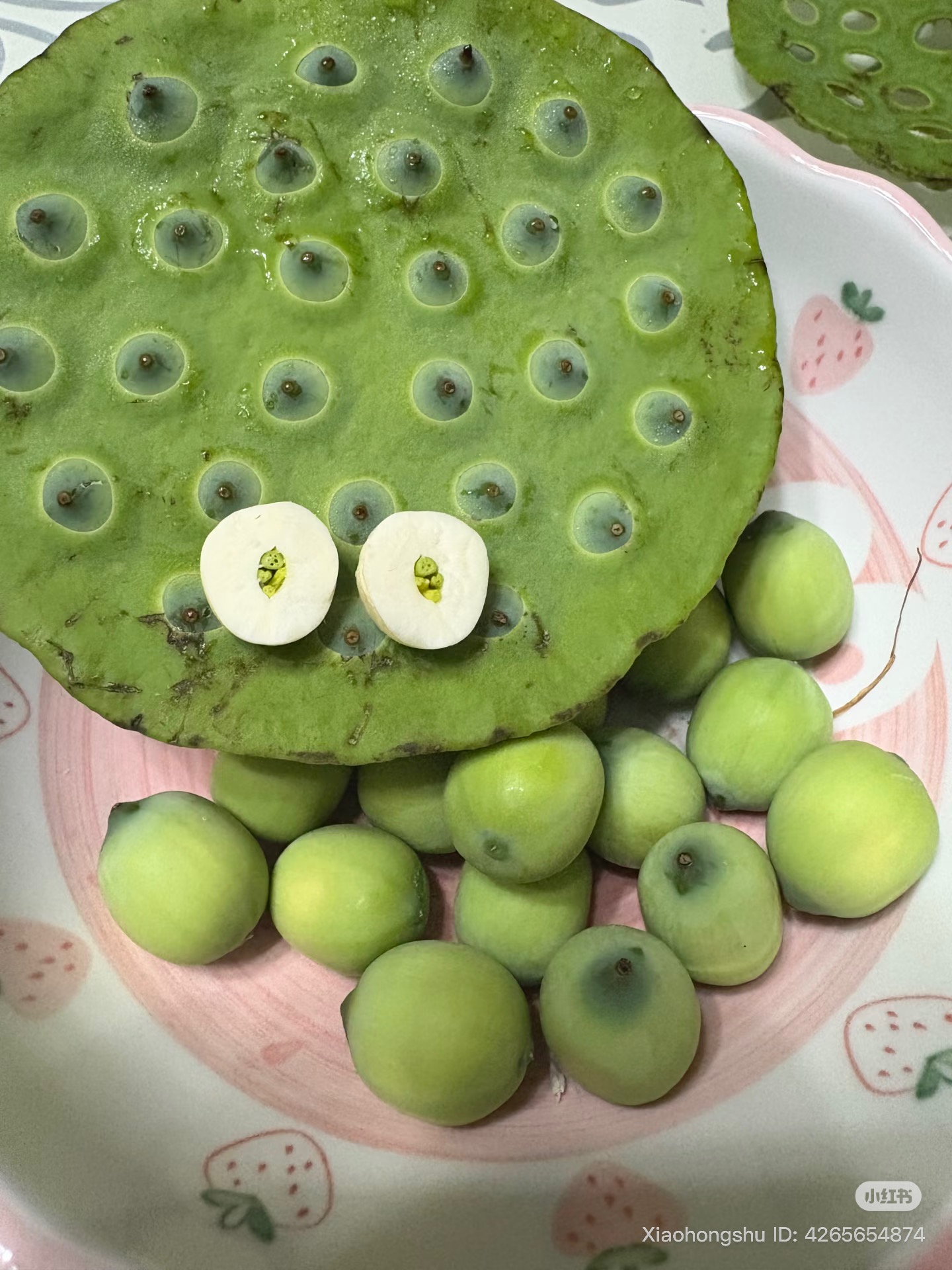 Trào lưu bổ đôi hạt sen thấy Na Tra gây sốt MXH xứ Trung, netizen đua nhau thử để kiểm chứng thật giả- Ảnh 10.