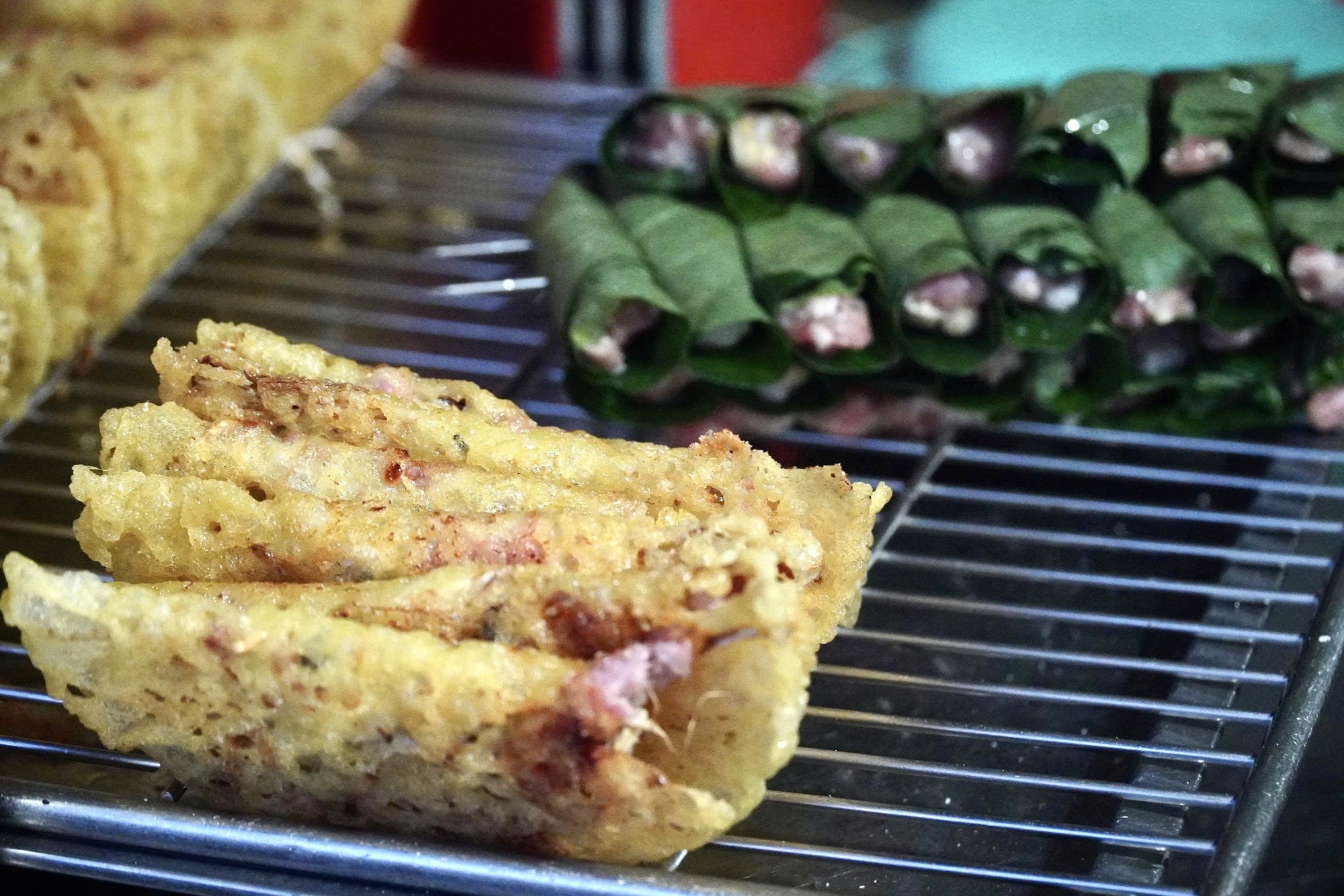 Người cha đơn thân bán bánh xèo nuôi 2 con song sinh tự kỷ ở TP.HCM, từ chối nhận tiền hỗ trợ vì lý do này- Ảnh 3. Người cha đơn thân bán bánh xèo nuôi 2 con song sinh tự kỷ ở TP.HCM, từ chối nhận tiền hỗ trợ vì lý do này- Ảnh 3.