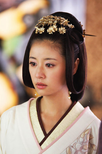 10 Hoàng hậu đẹp nhất Trung Quốc: Phạm Băng Băng xếp sau Dương Mịch, hạng 1 nhan sắc “trên đỉnh chúng sinh”- Ảnh 20.