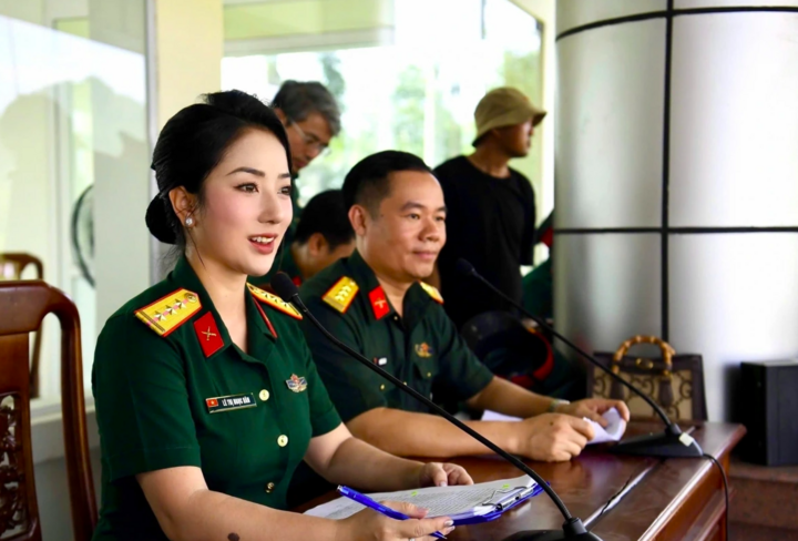 Nữ Thượng úy đảm nhận giọng đọc miền Nam trong Lễ diễu binh 2/9 là ai?- Ảnh 1. Nữ Thượng úy đảm nhận giọng đọc miền Nam trong Lễ diễu binh 2/9 là ai?- Ảnh 1.