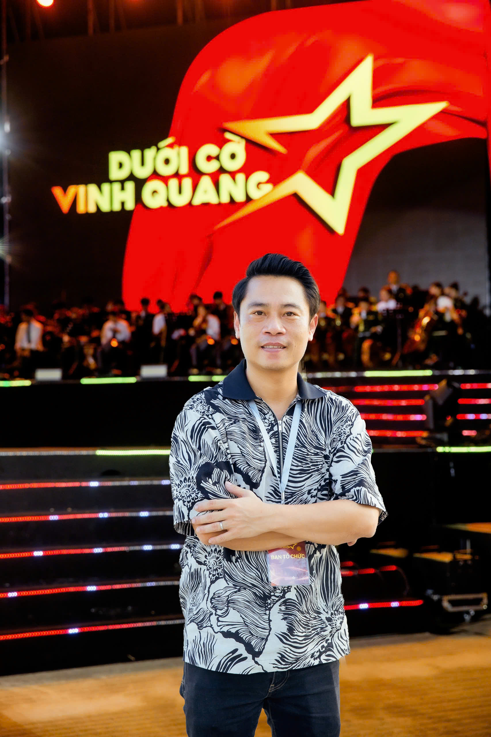 Đạo diễn Phạm Hoàng Giang tiết lộ hậu trường căng thẳng khi thực hiện Concert quốc gia, tự hào với loạt màn trình diễn có 1-0-2- Ảnh 2.