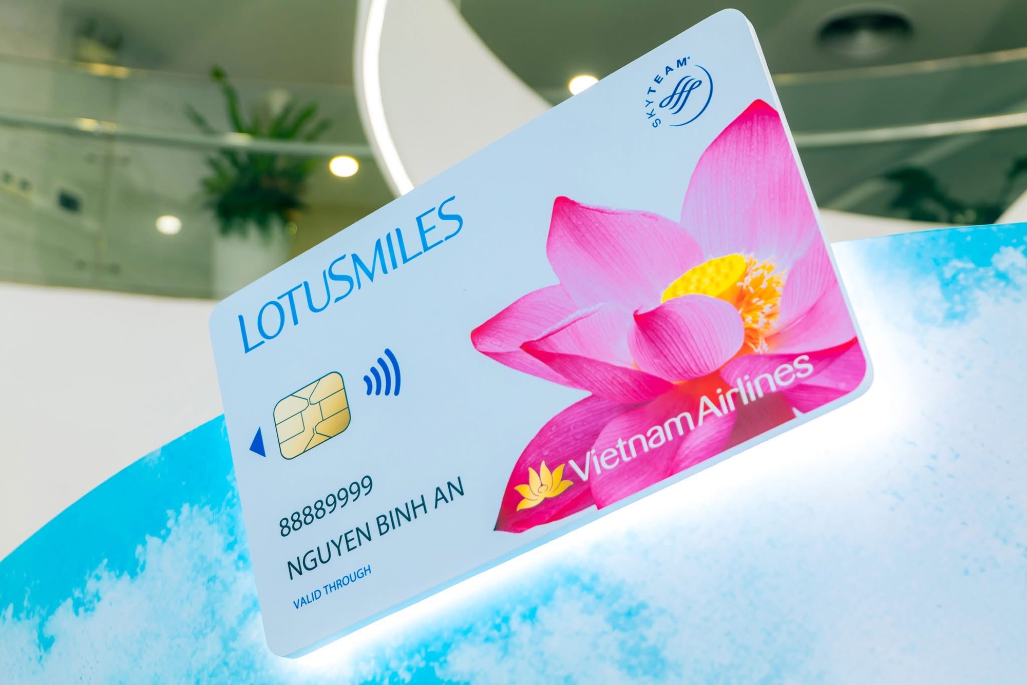Không chỉ Bay, nay còn “PAY”: ACB chỉ “tip” nhanh chóng thăng hạng Hội viên Lotusmiles- Ảnh 1. Không chỉ Bay, nay còn “PAY”: ACB chỉ “tip” nhanh chóng thăng hạng Hội viên Lotusmiles- Ảnh 1.