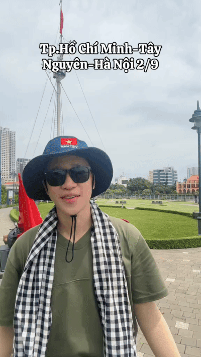 Thanh niên đạp xe từ Bắc vào Nam dịp 30/4, giờ lại đạp ngược từ Nam ra Bắc đón 2/9: Đã tìm ra chiếc xe đạp khổ nhất Việt Nam!- Ảnh 2.