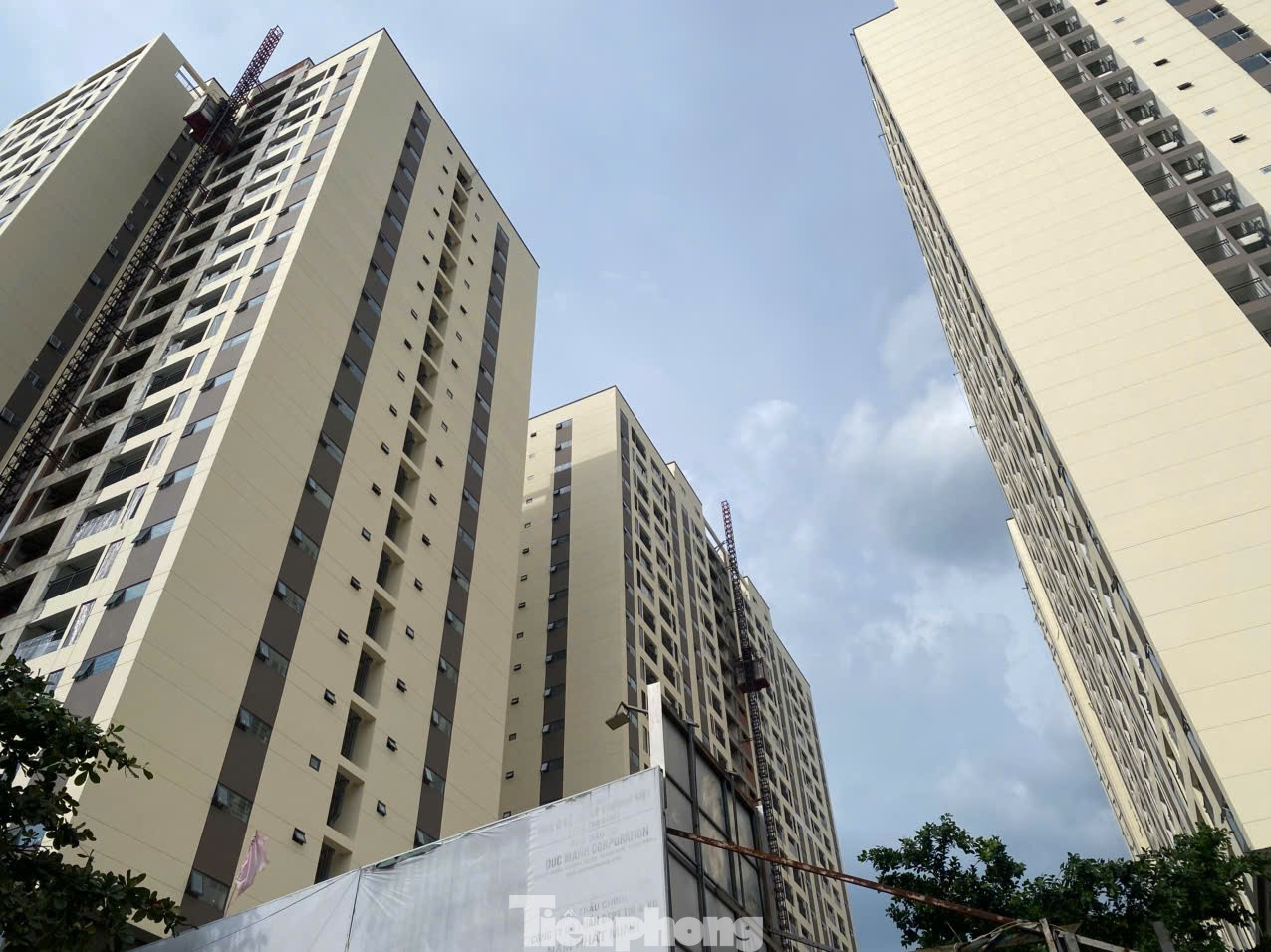 Dự án nhà ở xã hội bị siết tiến độ đang thi công tới đâu?- Ảnh 13. Dự án nhà ở xã hội bị siết tiến độ đang thi công tới đâu?- Ảnh 13.