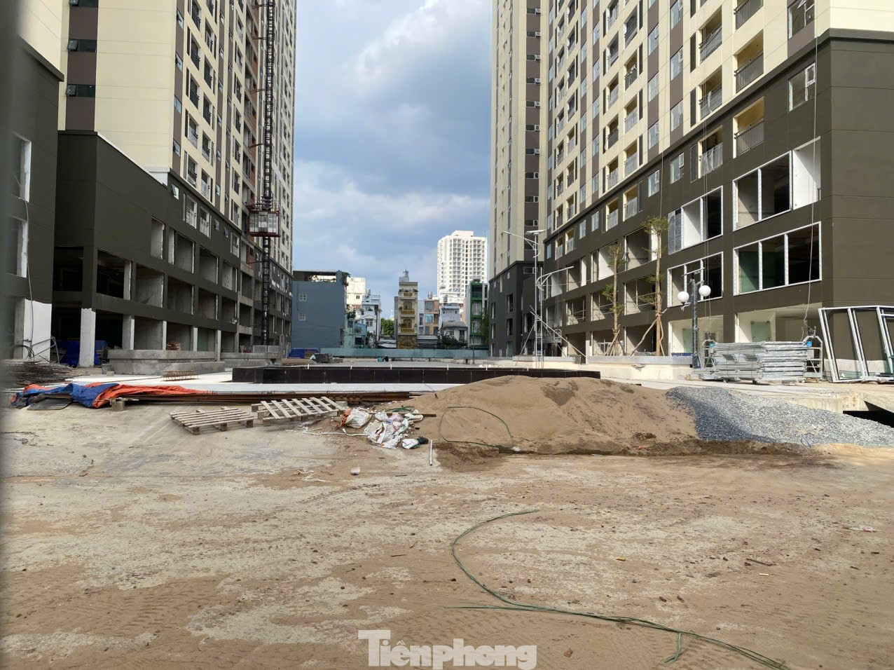 Dự án nhà ở xã hội bị siết tiến độ đang thi công tới đâu?- Ảnh 9. Dự án nhà ở xã hội bị siết tiến độ đang thi công tới đâu?- Ảnh 9.