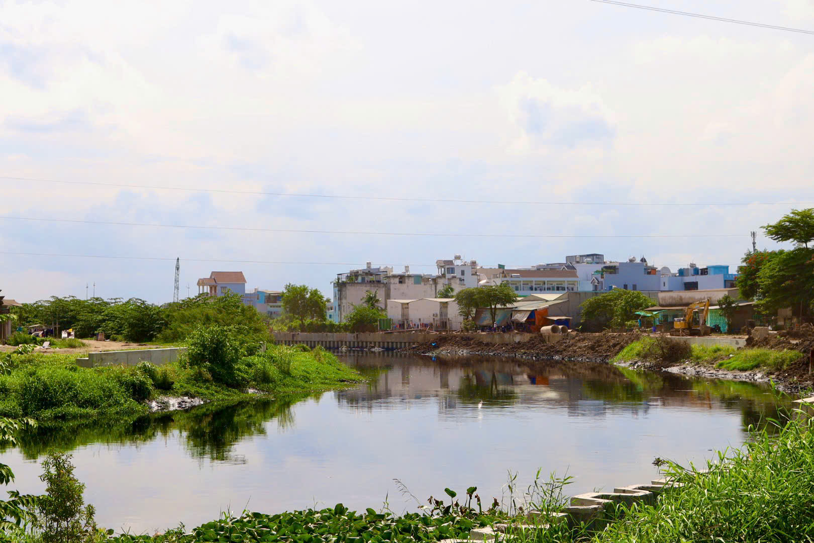 Thông xe thêm 9,7 km kênh Tham Lương - Bến Cát dịp lễ 2-9- Ảnh 3. Thông xe thêm 9,7 km kênh Tham Lương - Bến Cát dịp lễ 2-9- Ảnh 3.