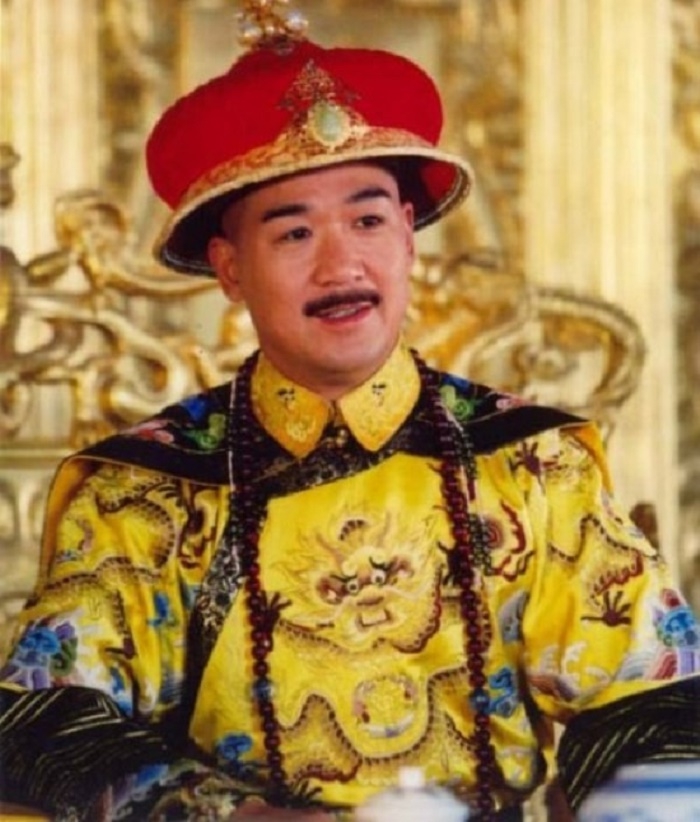 Bộ ba 'Tể tướng Lưu gù': Người an nhàn giàu có, người tai tiếng, nợ nần- Ảnh 5. Bộ ba 'Tể tướng Lưu gù': Người an nhàn giàu có, người tai tiếng, nợ nần- Ảnh 5.