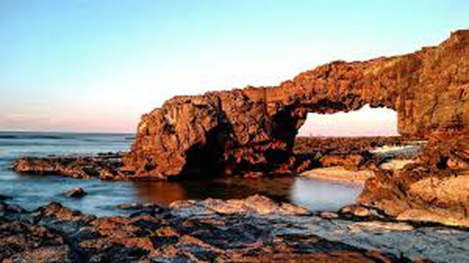 Đảo duy nhất ở Việt Nam có 5 ngọn núi lửa: Cách đất liền 30km, du khách nhận xét "Cảnh như trong phim"- Ảnh 4.