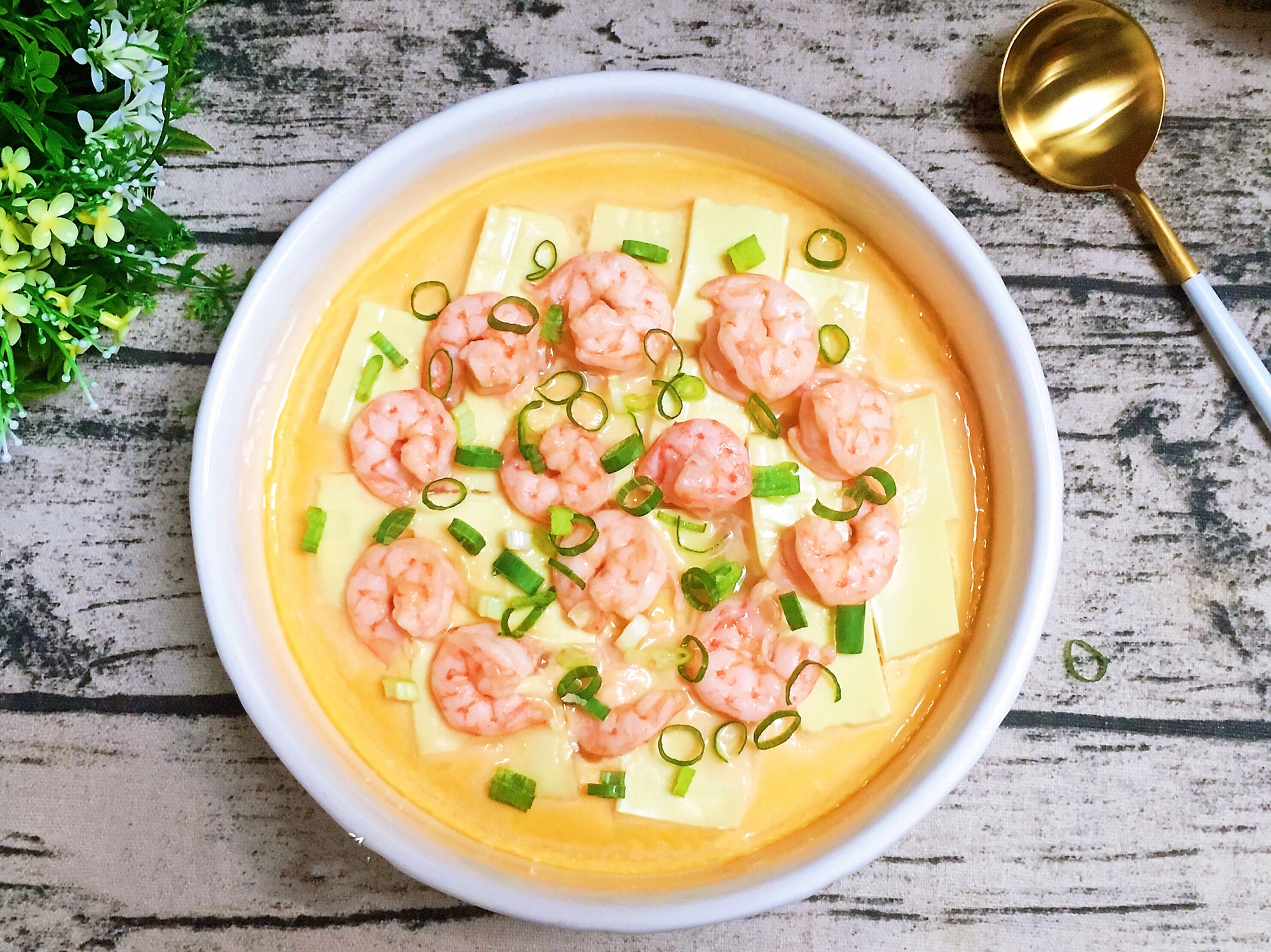 Từ nay hết lo đau mỏi đầu gối: 4 món ăn 