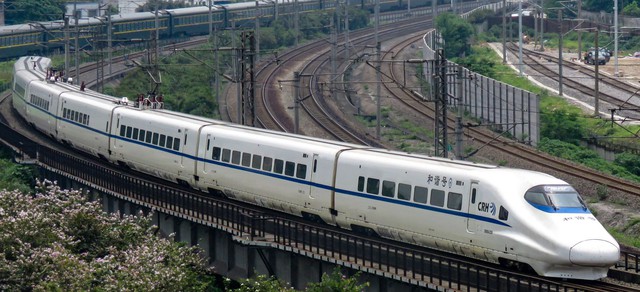 Chuyến tàu 2 tầng đi đêm, chạy 250km/giờ, du khách nhận xét: Như khách sạn di động- Ảnh 1.