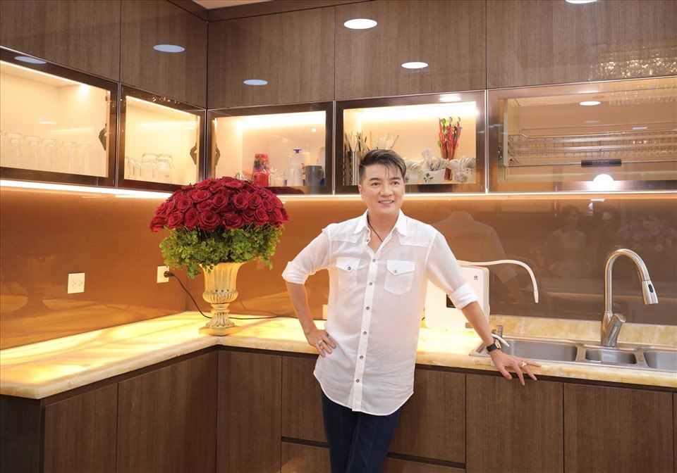 Nhiều nghệ sĩ Việt rao bán nhà từ 10 tỷ đến hơn 100 tỷ đồng- Ảnh 5.