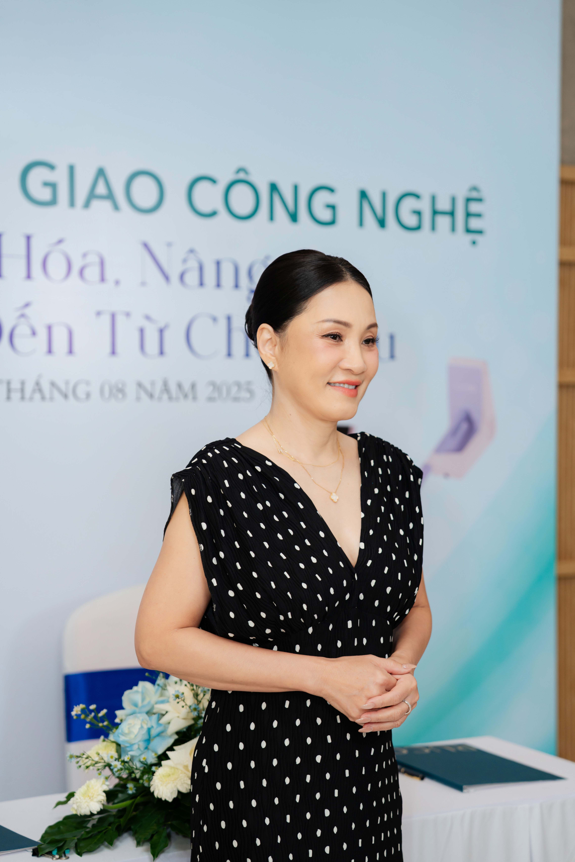 Nữ nghệ sĩ tuổi 63 vẫn sở hữu vóc dáng cân đối, trẻ trung: Chia sẻ 1 bí quyết giữ nhan sắc quan trọng, ai cũng có thể áp dụng- Ảnh 1. Nữ nghệ sĩ tuổi 63 vẫn sở hữu vóc dáng cân đối, trẻ trung: Chia sẻ 1 bí quyết giữ nhan sắc quan trọng, ai cũng có thể áp dụng- Ảnh 1.